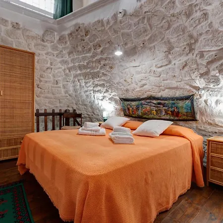 Il Trullo Del Nonno Apartment *