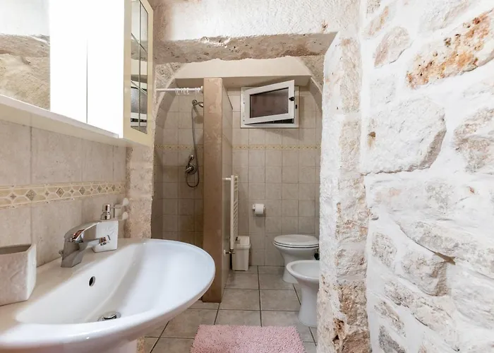 Il Trullo Del Nonno アパート オストゥーニ